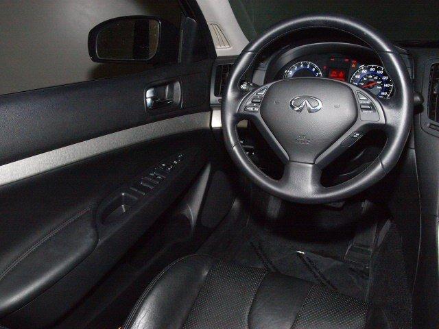 Infiniti G35 2007 photo 5
