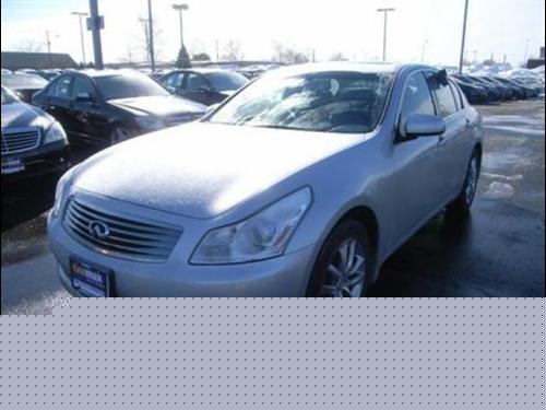 Infiniti G35 2007 photo 2