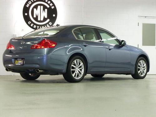 Infiniti G35 2007 photo 5