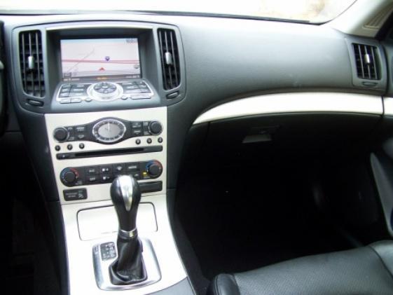 Infiniti G35 2007 photo 3
