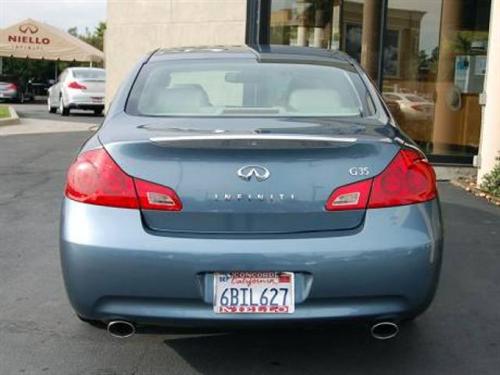 Infiniti G35 2007 photo 3