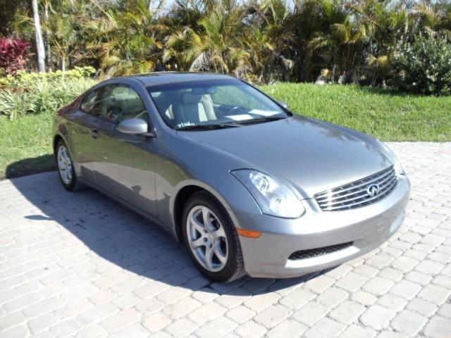 Infiniti G35 2007 photo 2