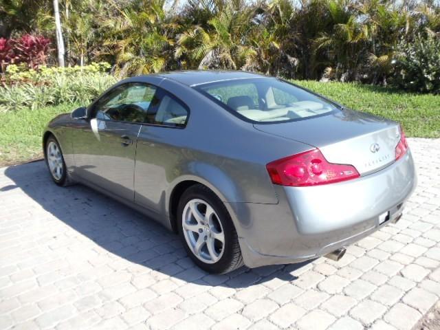 Infiniti G35 2007 photo 5