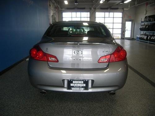 Infiniti G35 2007 photo 3