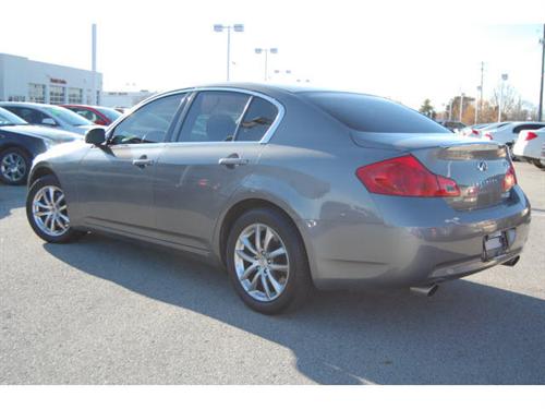 Infiniti G35 2007 photo 2