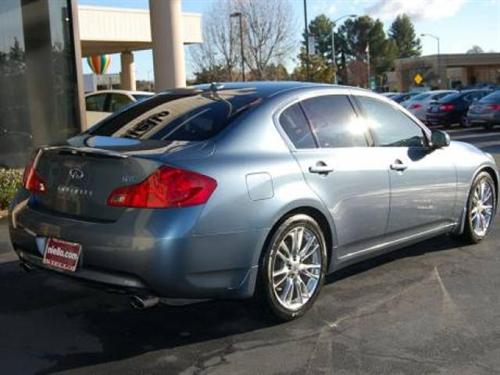 Infiniti G35 2007 photo 4