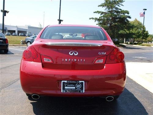 Infiniti G35 2007 photo 3