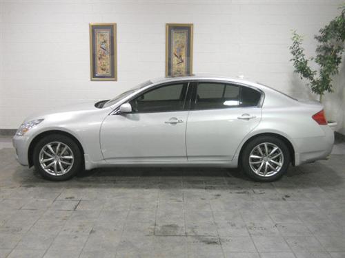 Infiniti G35 2007 photo 1