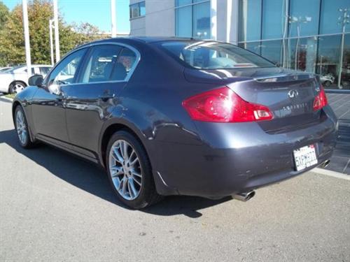 Infiniti G35 2007 photo 3
