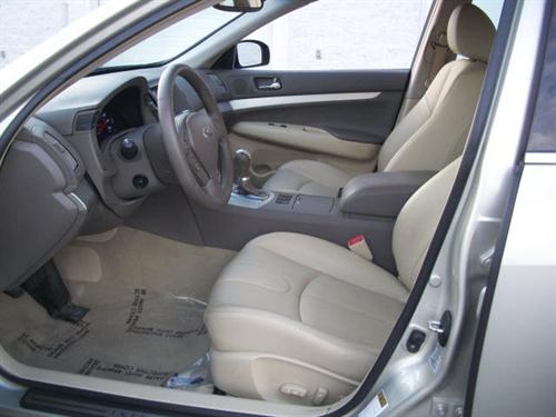 Infiniti G35 2007 photo 5