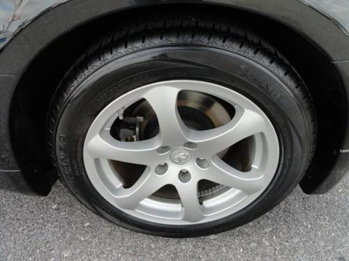 Infiniti G35 2007 photo 2