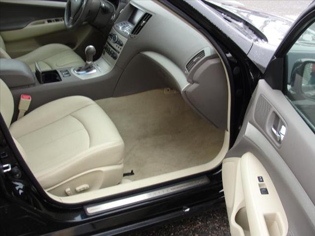 Infiniti G35 2007 photo 3