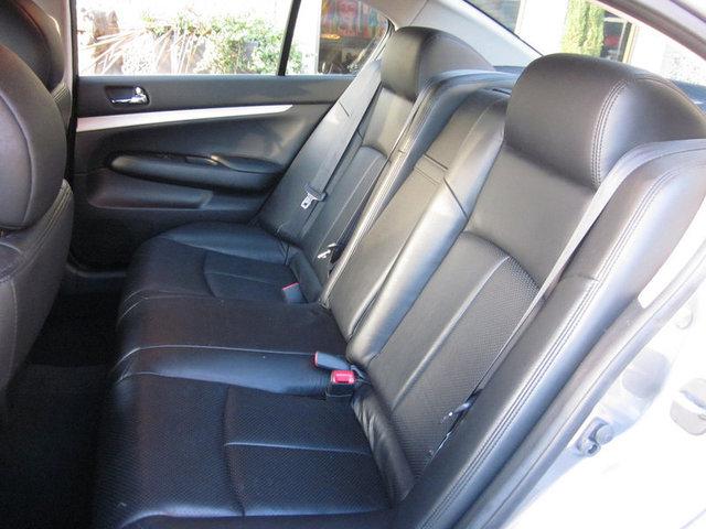 Infiniti G35 2007 photo 3