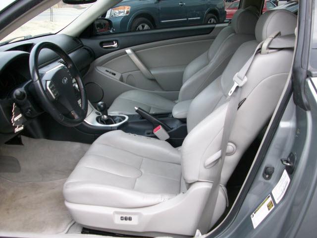 Infiniti G35 2007 photo 3