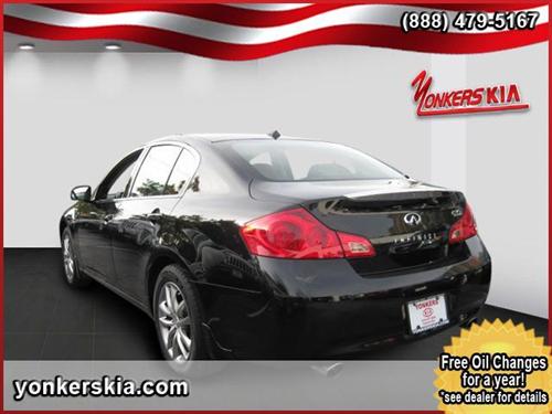 Infiniti G35 2008 photo 2