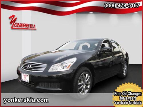 Infiniti G35 2008 photo 3