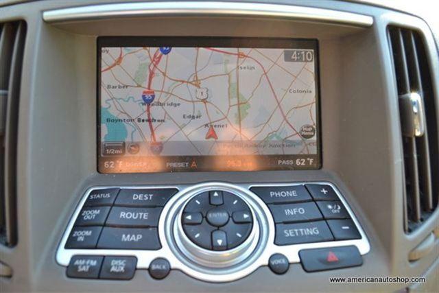 Infiniti G35 2008 photo 2