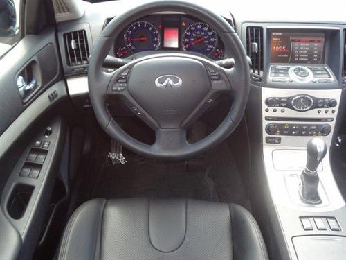 Infiniti G35 2008 photo 4