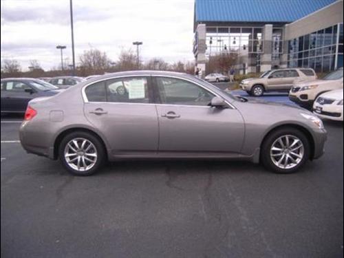 Infiniti G35 2008 photo 1