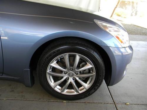 Infiniti G35 2008 photo 3