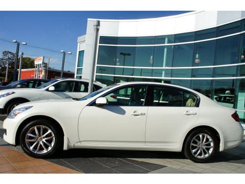 Infiniti G35 2008 photo 1