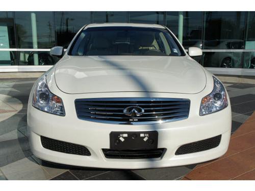 Infiniti G35 2008 photo 5