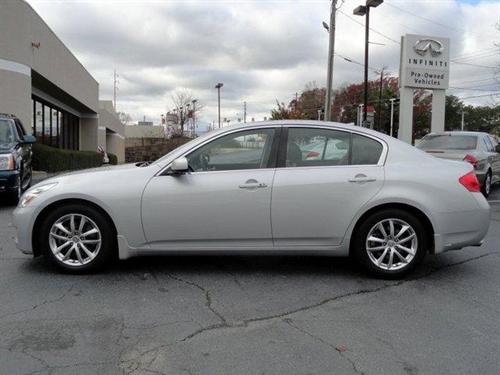 Infiniti G35 2008 photo 1