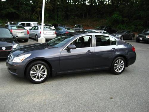 Infiniti G35 2008 photo 1