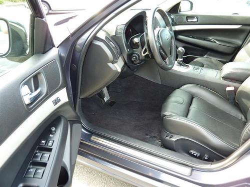 Infiniti G35 2008 photo 2