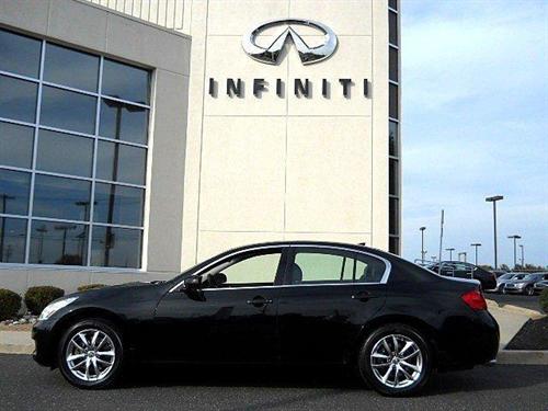 Infiniti G35 2008 photo 1
