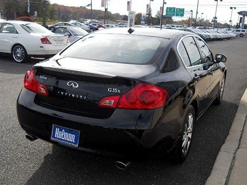 Infiniti G35 2008 photo 3