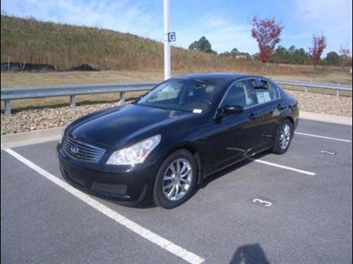 Infiniti G35 2008 photo 2