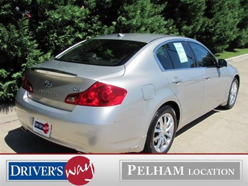 Infiniti G35 2008 photo 3