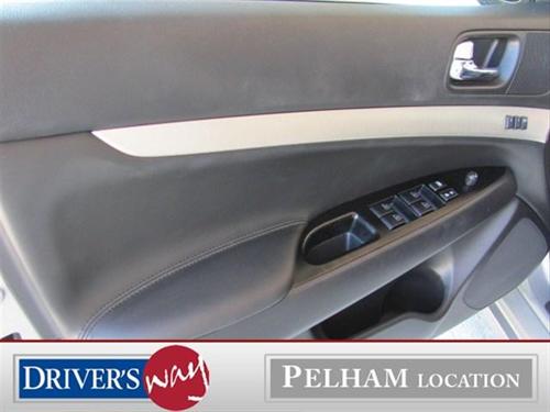 Infiniti G35 2008 photo 4