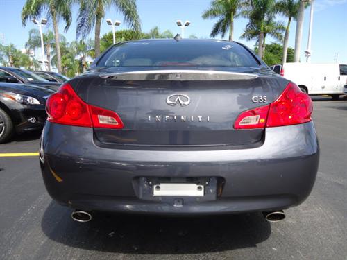 Infiniti G35 2008 photo 4