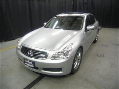 Infiniti G35 2008 photo 1