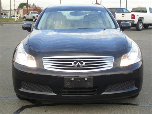 Infiniti G35 2008 photo 1