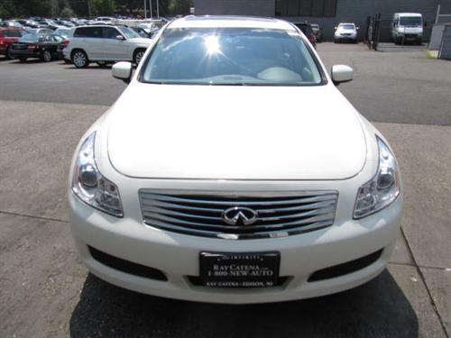 Infiniti G35 2008 photo 1
