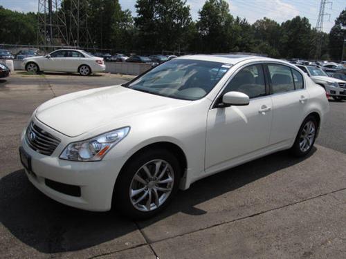 Infiniti G35 2008 photo 2