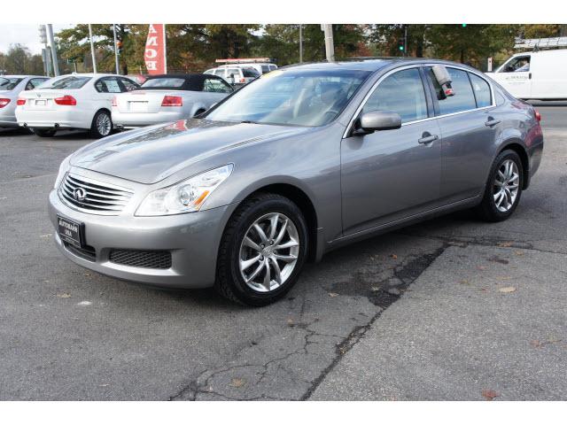 Infiniti G35 2008 photo 3