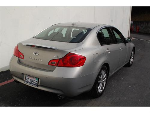 Infiniti G35 2008 photo 3