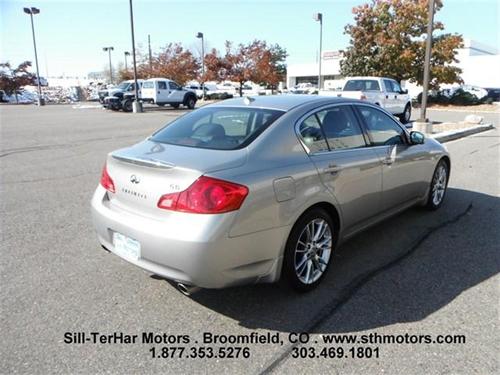 Infiniti G35 2008 photo 4