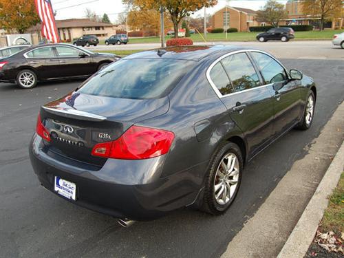 Infiniti G35 2008 photo 3