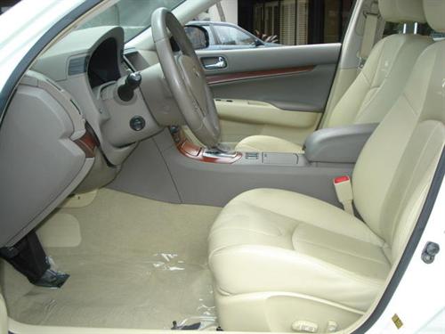 Infiniti G35 2008 photo 2
