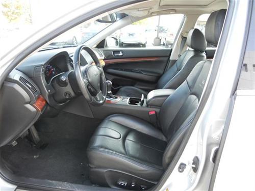 Infiniti G35 2008 photo 4