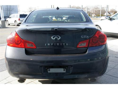 Infiniti G35 2008 photo 3