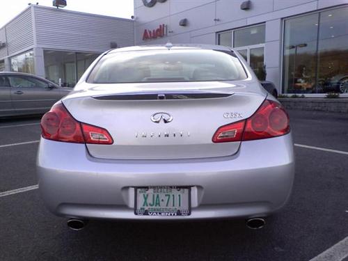 Infiniti G35 2008 photo 4