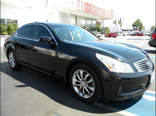 Infiniti G35 2008 photo 1