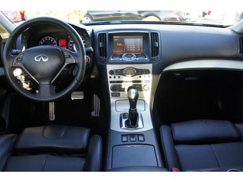 Infiniti G35 2008 photo 2