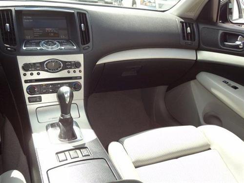 Infiniti G35 2008 photo 5